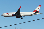 Austrian Airlines Boeing 767-3Z9(ER) (OE-LAZ) at  Newark - Liberty International, United States