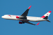 Austrian Airlines Boeing 767-3Z9(ER) (OE-LAZ) at  Washington - Dulles International, United States