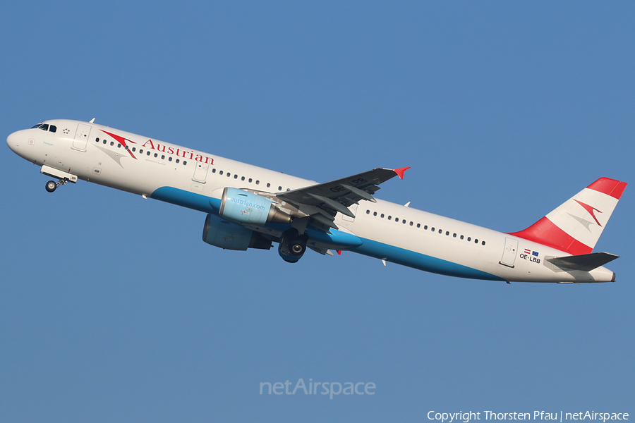 Austrian Airlines Airbus A321-111 (OE-LBB) | Photo 68130