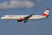 Austrian Airlines Airbus A321-111 (OE-LBB) at  Hamburg - Fuhlsbuettel (Helmut Schmidt), Germany