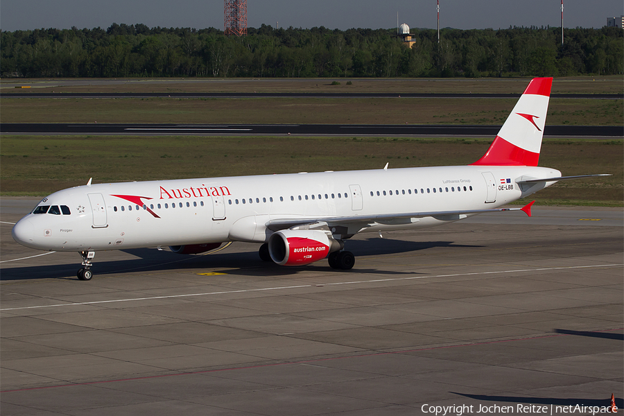 Austrian Airlines Airbus A321-111 (OE-LBB) | Photo 107979