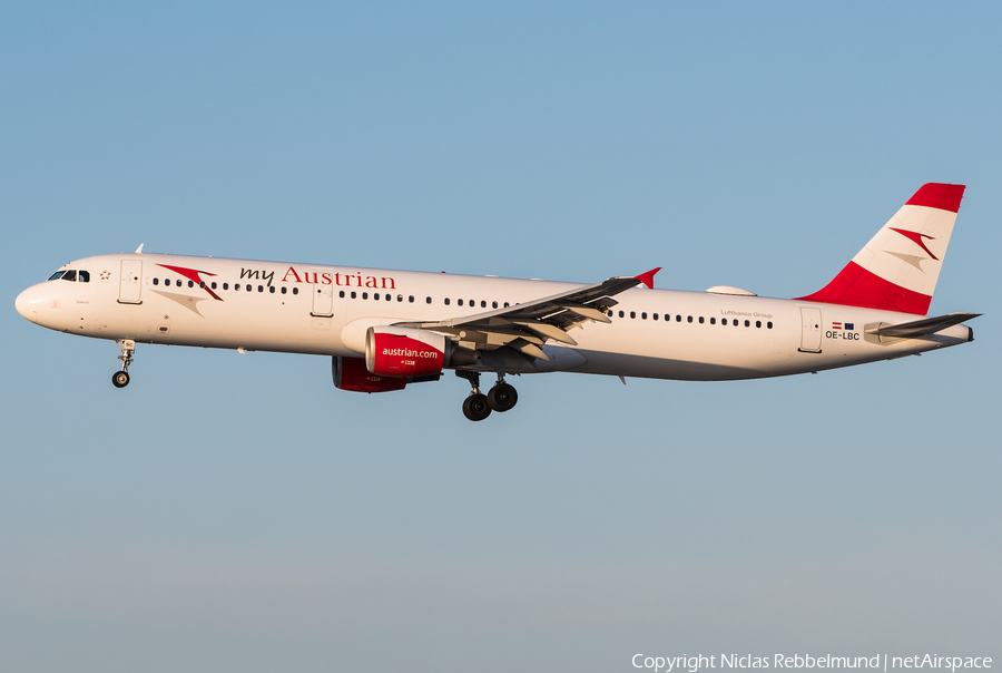 Austrian Airlines Airbus A321-111 (OE-LBC) | Photo 318831