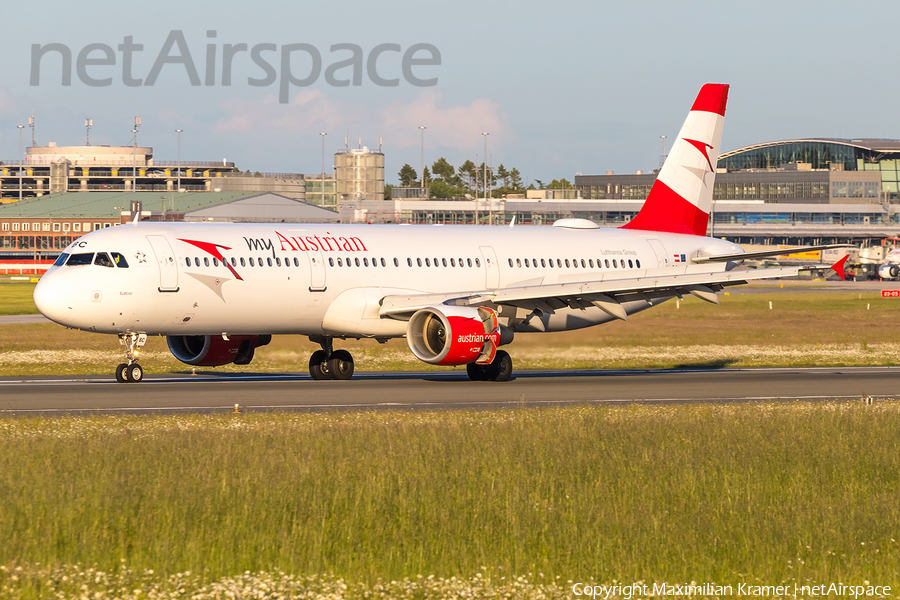 Austrian Airlines Airbus A321-111 (OE-LBC) | Photo 521894