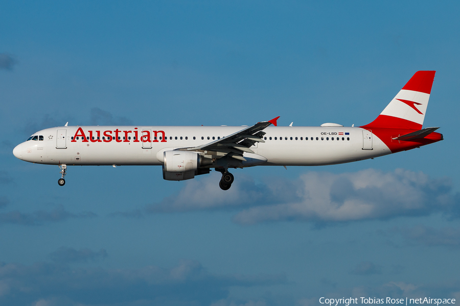 Austrian Airlines Airbus A321-211 (OE-LBD) | Photo 324293