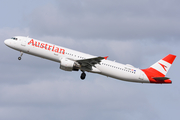 Austrian Airlines Airbus A321-211 (OE-LBD) at  Manchester - International (Ringway), United Kingdom