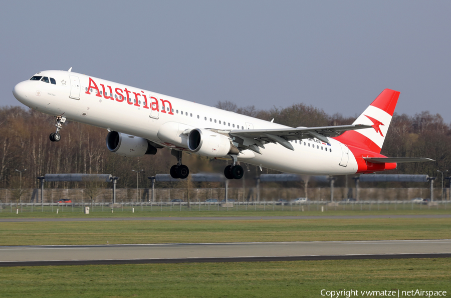 Austrian Airlines Airbus A321-211 (OE-LBE) | Photo 307867
