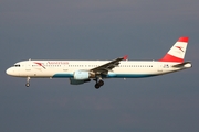 Austrian Airlines Airbus A321-211 (OE-LBF) at  Hamburg - Fuhlsbuettel (Helmut Schmidt), Germany