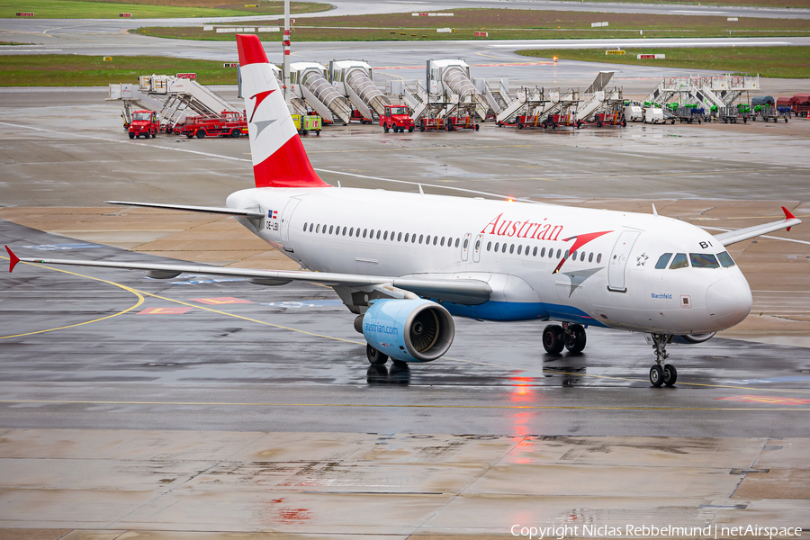 Austrian Airlines Airbus A320-214 (OE-LBI) | Photo 423378
