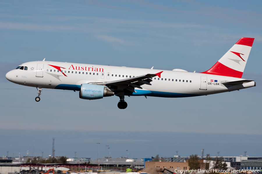 Austrian Airlines Airbus A320-214 (OE-LBK) | Photo 422225