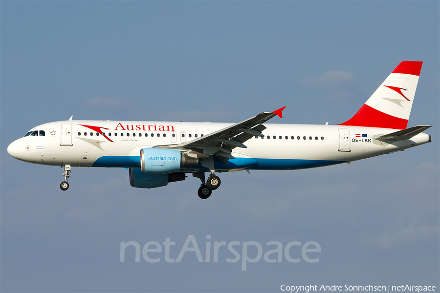 Austrian Airlines Airbus A320-214 (OE-LBK) | Photo 26961