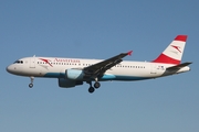 Austrian Airlines Airbus A320-211 (OE-LBL) at  Hamburg - Fuhlsbuettel (Helmut Schmidt), Germany