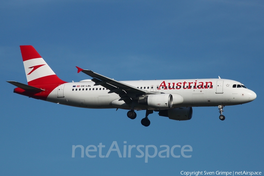 Austrian Airlines Airbus A320-211 (OE-LBL) | Photo 479098