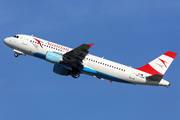 Austrian Airlines Airbus A320-214 (OE-LBM) at  Barcelona - El Prat, Spain