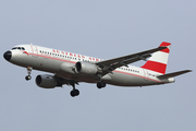 Austrian Airlines Airbus A320-214 (OE-LBP) at  Barcelona - El Prat, Spain