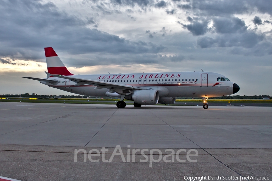 Austrian Airlines Airbus A320-214 (OE-LBP) | Photo 229090