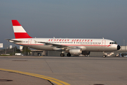Austrian Airlines Airbus A320-214 (OE-LBP) at  Munich, Germany