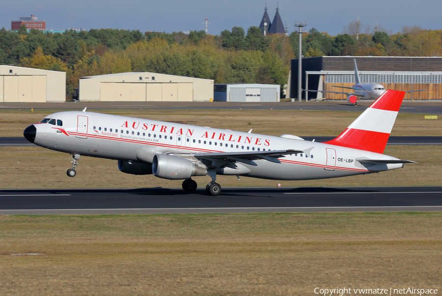 Austrian Airlines Airbus A320-214 (OE-LBP) | Photo 429354