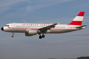 Austrian Airlines Airbus A320-214 (OE-LBP) at  Zurich - Kloten, Switzerland