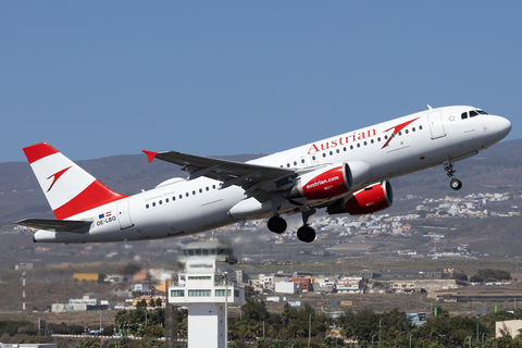 Austrian Airlines Airbus A320-214 (OE-LBQ) at  Tenerife Sur - Reina Sofia, Spain