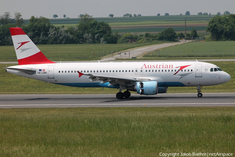 Austrian Airlines Airbus A320-214 (OE-LBR) | Photo 141153