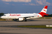 Austrian Airlines Airbus A320-214 (OE-LBS) at  Berlin Brandenburg, Germany