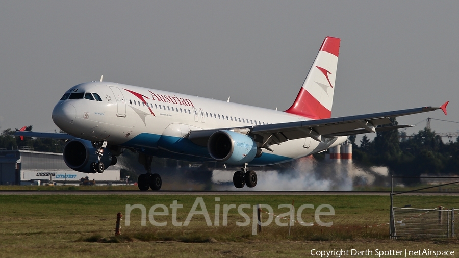 Austrian Airlines Airbus A320-214 (OE-LBS) | Photo 219602