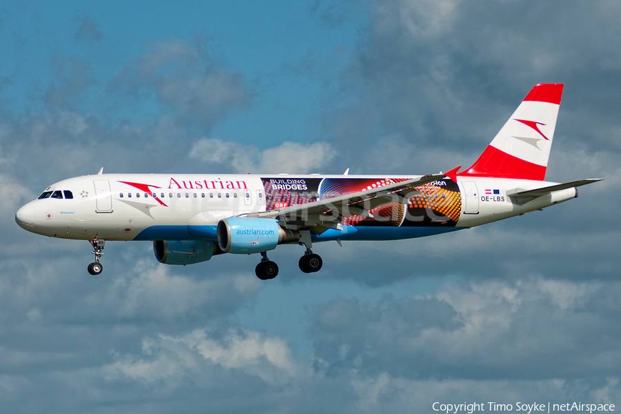 Austrian Airlines Airbus A320-214 (OE-LBS) | Photo 107122