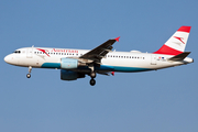 Austrian Airlines Airbus A320-214 (OE-LBS) at  Milan - Malpensa, Italy
