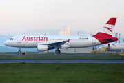 Austrian Airlines Airbus A320-214 (OE-LBS) at  Vienna - Schwechat, Austria