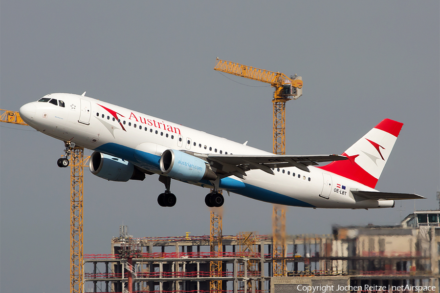 Austrian Airlines Airbus A320-214 (OE-LBT) | Photo 80018
