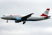 Austrian Airlines Airbus A320-214 (OE-LBT) at  Copenhagen - Kastrup, Denmark