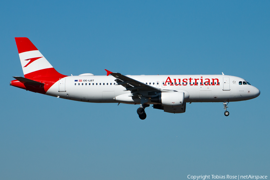 Austrian Airlines Airbus A320-214 (OE-LBT) | Photo 305439