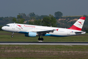 Austrian Airlines Airbus A320-214 (OE-LBT) at  Vienna - Schwechat, Austria