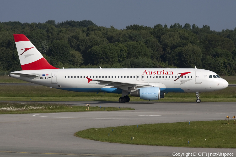 Austrian Airlines Airbus A320-214 (OE-LBW) | Photo 409303