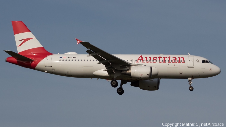 Austrian Airlines Airbus A320-214 (OE-LBX) | Photo 381859