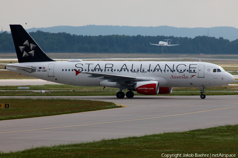 Austrian Airlines Airbus A320-214 (OE-LBZ) | Photo 176927