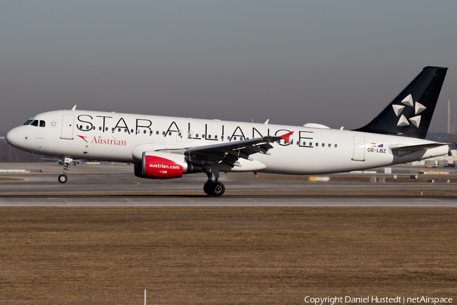 Austrian Airlines Airbus A320-214 (OE-LBZ) | Photo 420423