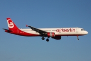 Air Berlin (Niki) Airbus A321-211 (OE-LCE) at  Hamburg - Fuhlsbuettel (Helmut Schmidt), Germany