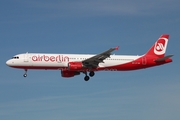 Air Berlin (Niki) Airbus A321-211 (OE-LCF) at  Hamburg - Fuhlsbuettel (Helmut Schmidt), Germany