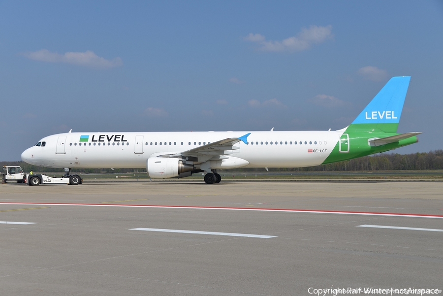 Level Austria Airbus A321-211 (OE-LCF) | Photo 312814