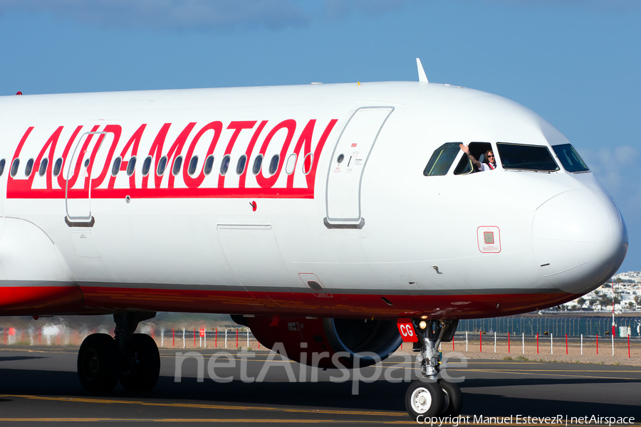 LaudaMotion Airbus A321-211 (OE-LCG) | Photo 291370