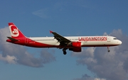 LaudaMotion Airbus A321-211 (OE-LCG) at  Hamburg - Fuhlsbuettel (Helmut Schmidt), Germany