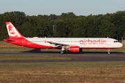 Air Berlin (Niki) Airbus A321-211 (OE-LCI) at  Hamburg - Fuhlsbuettel (Helmut Schmidt), Germany