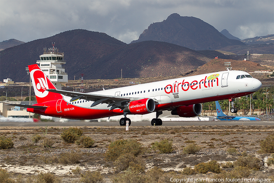 Air Berlin (Niki) Airbus A321-211 (OE-LCK) | Photo 203230