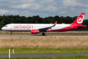 Air Berlin (Niki) Airbus A321-211 (OE-LCL) at  Hamburg - Fuhlsbuettel (Helmut Schmidt), Germany