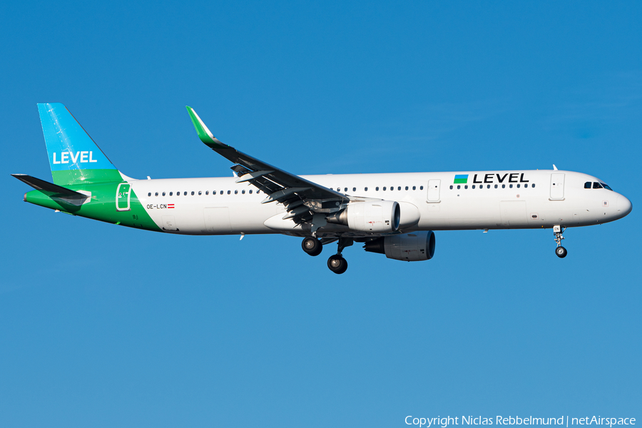 Level Airbus A321-211 (OE-LCN) | Photo 364791