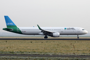 Level Airbus A321-211 (OE-LCN) at  Amsterdam - Schiphol, Netherlands