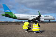 Level Airbus A321-211 (OE-LCN) at  Fuerteventura, Spain