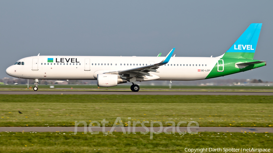 Level Austria Airbus A321-211 (OE-LCP) | Photo 362001