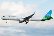 Level Austria Airbus A321-211 (OE-LCP) at  Barcelona - El Prat, Spain
